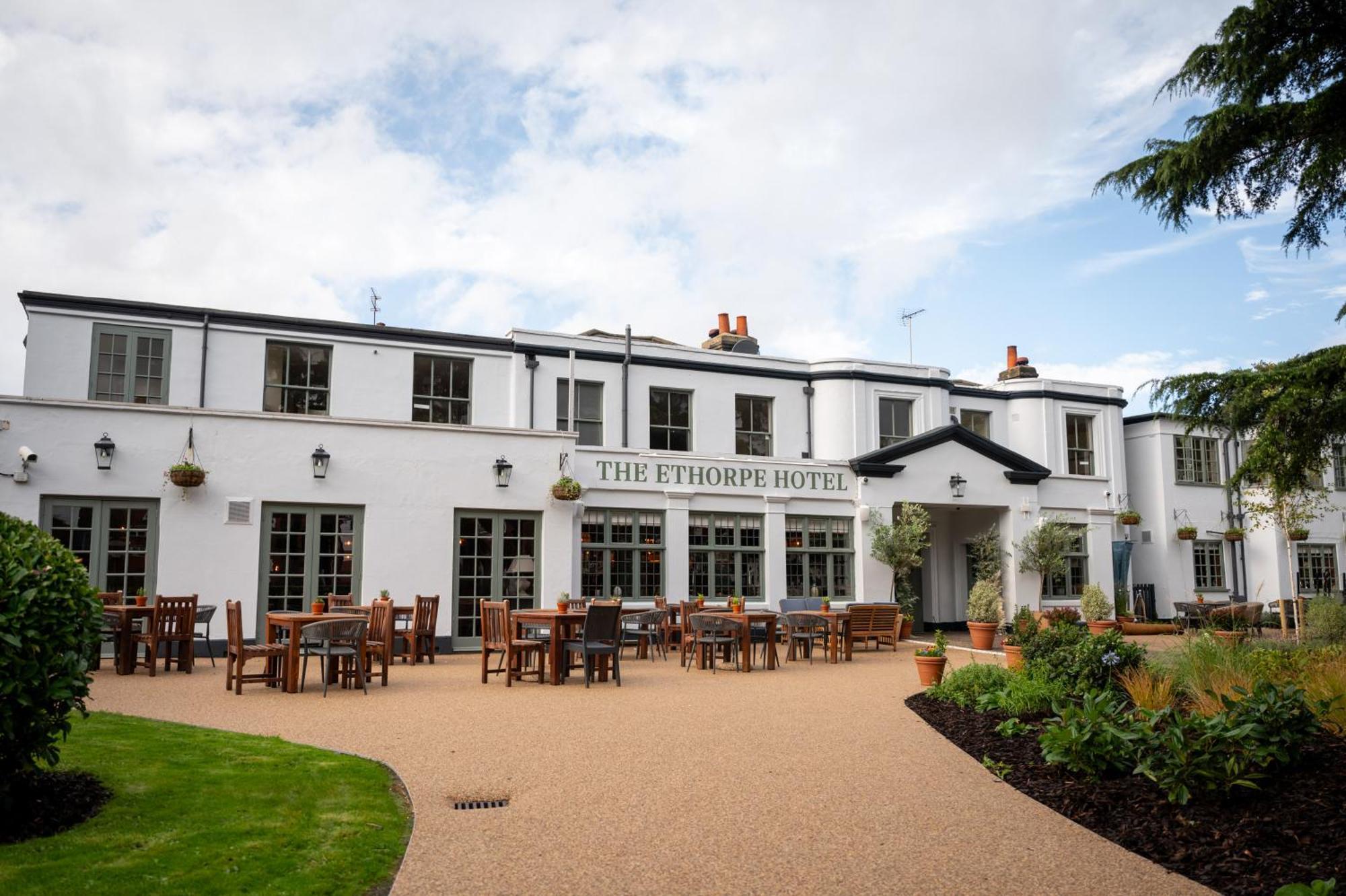 Ethorpe Hotel By Chef & Brewer Collection Gerrards Cross Exterior foto