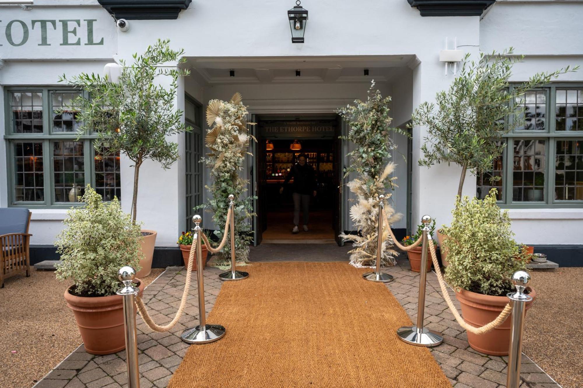 Ethorpe Hotel By Chef & Brewer Collection Gerrards Cross Exterior foto