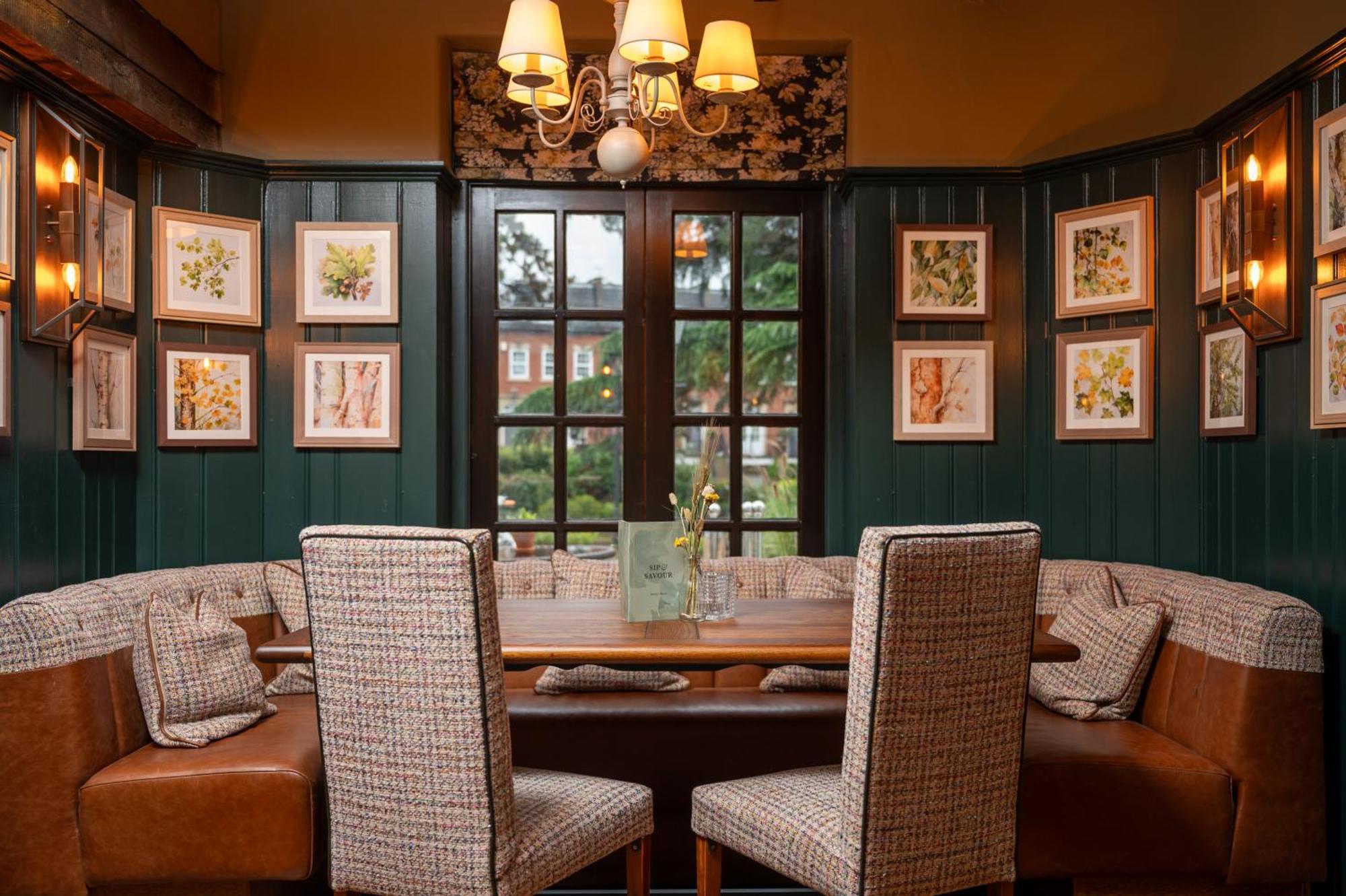 Ethorpe Hotel By Chef & Brewer Collection Gerrards Cross Exterior foto